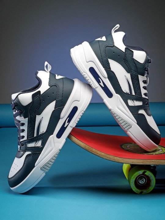 Street Style Air Cushion Sneakers (White & Navy)